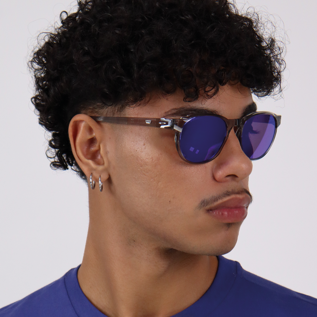 Óculos de Sol Oakley Reedmace Grey Ink Prizm Violet