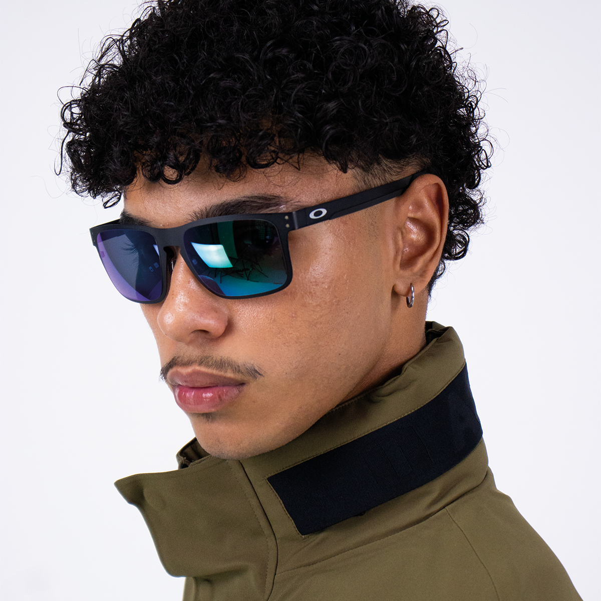 Óculos de Sol Oakley Holbrook Metal Matte Black Jade Iridium