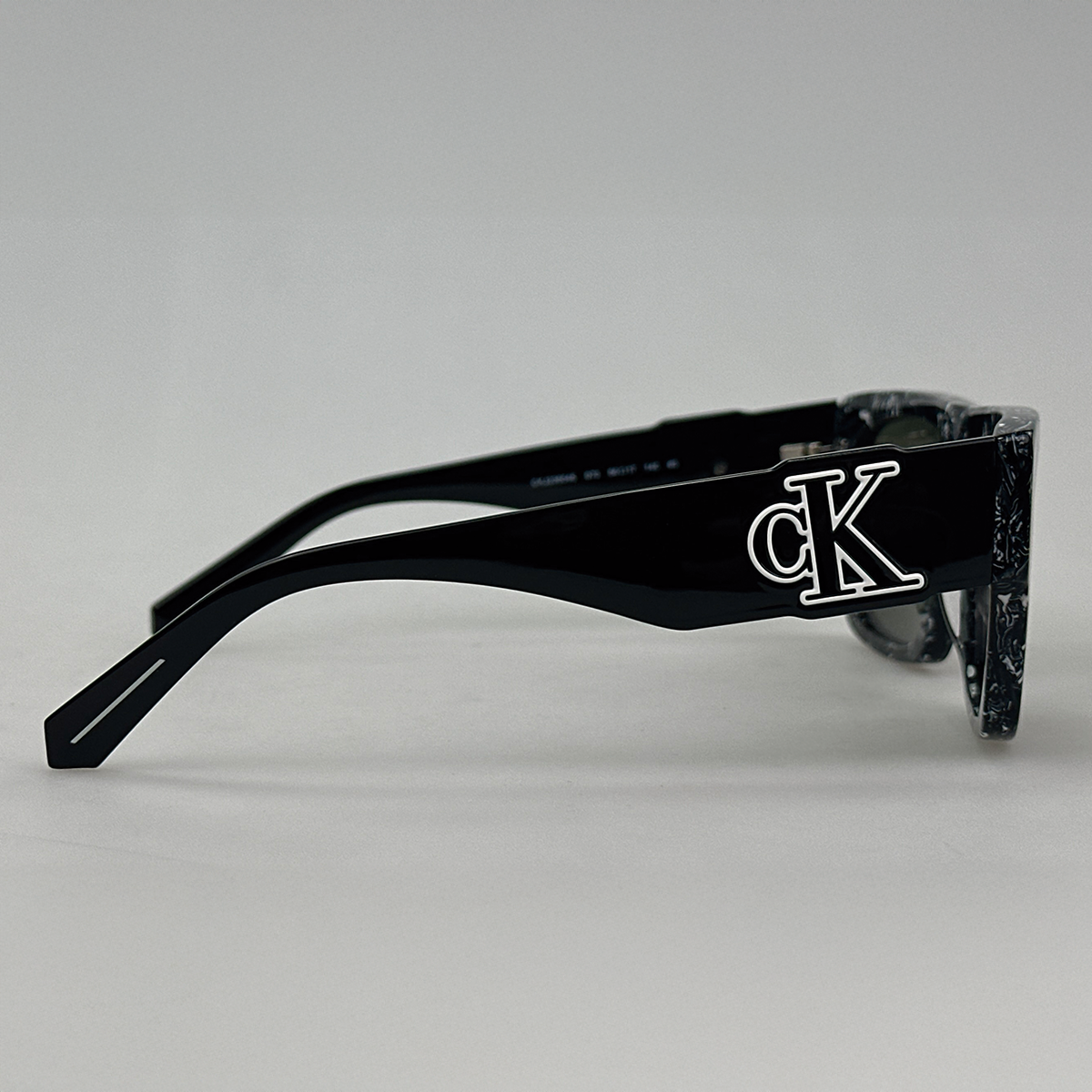 Óculos de Sol Calvin Klein jeans 23654S Black