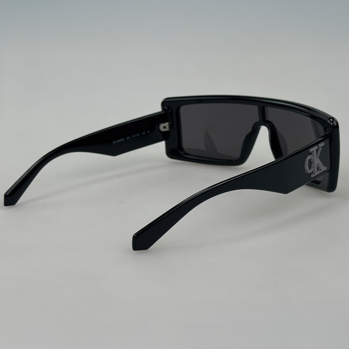 Óculos de Sol Calvin Klein jeans 23655S Black Solid Grey