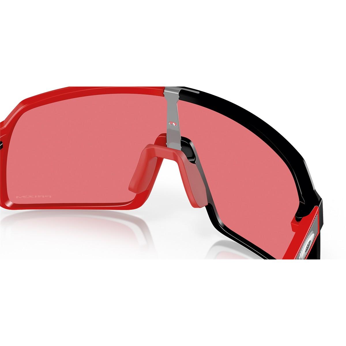 Óculos de Sol Oakley Sutro Black Redline Prizm Trail
