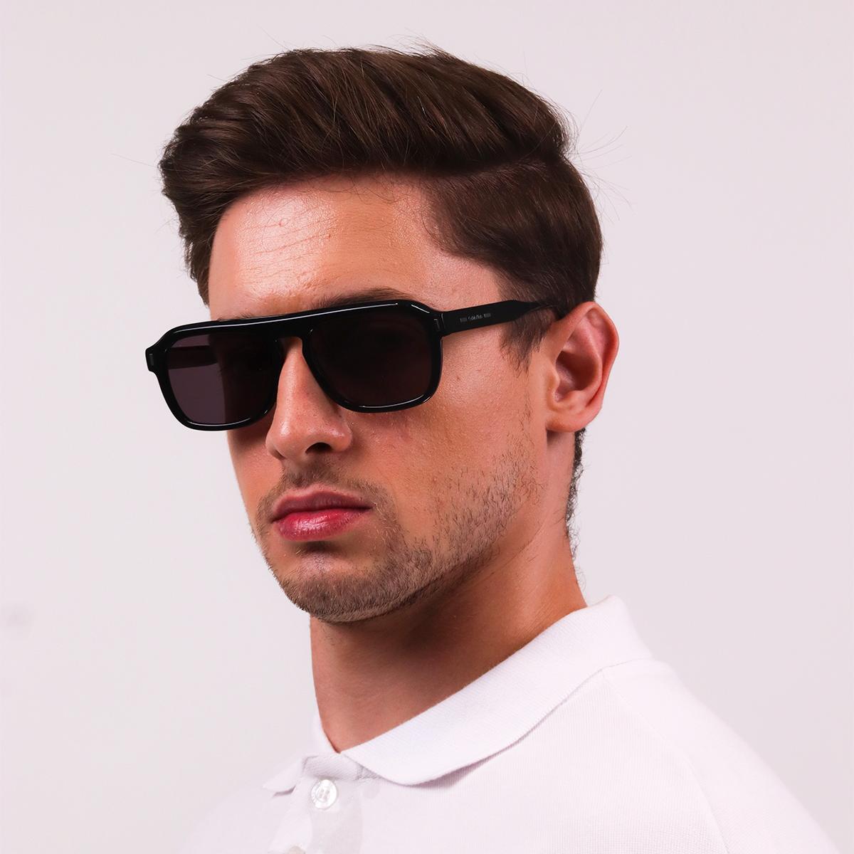 Óculos de Sol Calvin Klein 24504S Black Solid Smoke