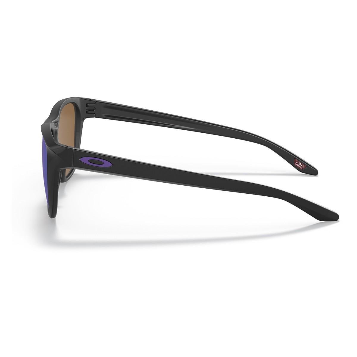 Óculos De Sol Oakley Manorburn Black Prizm Violet