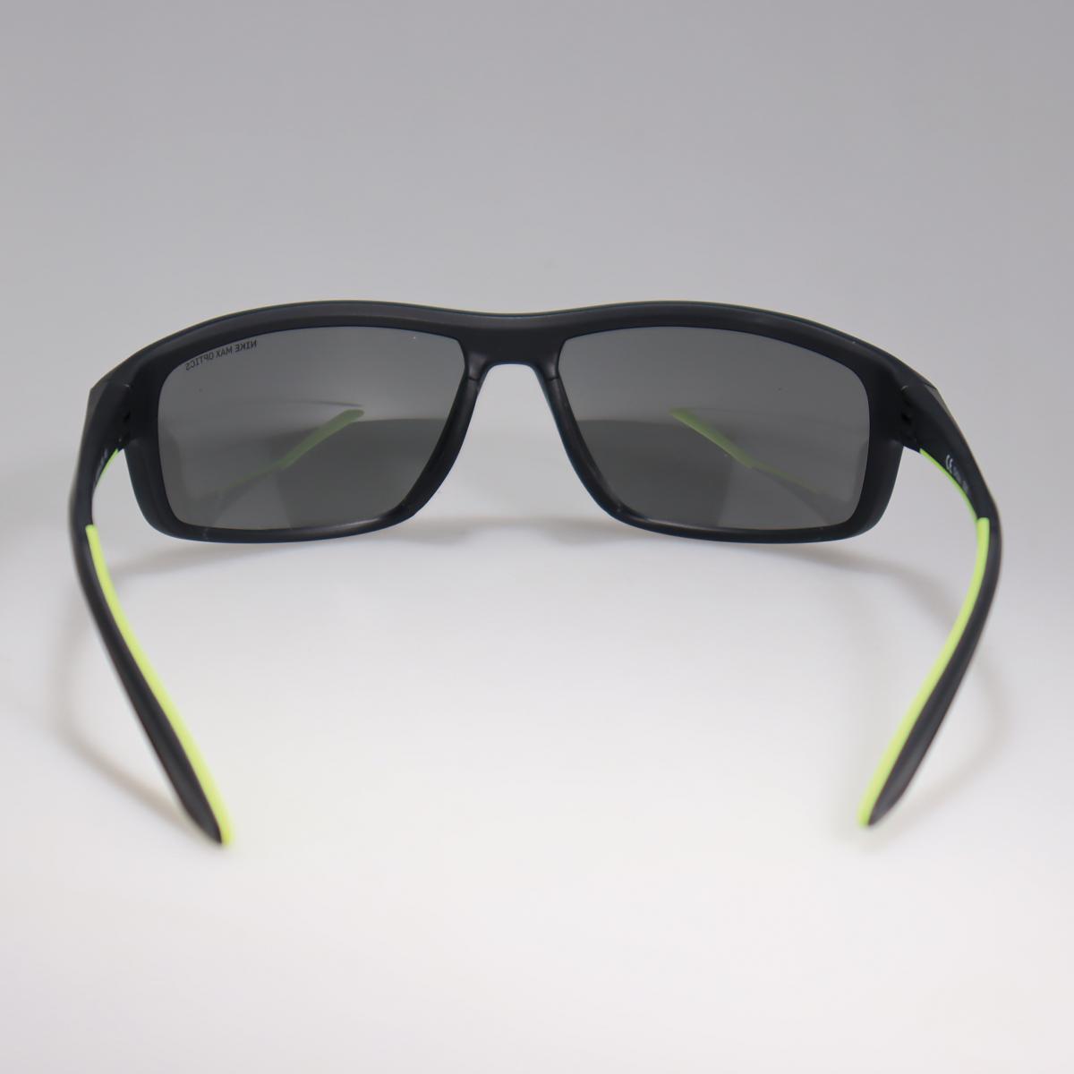 Óculos de Sol Nike Rabid 22 DV2371 Black