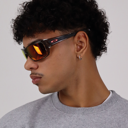 Óculos de Sol Oakley Turbine Grey Ink Prizm Ruby Polarizado