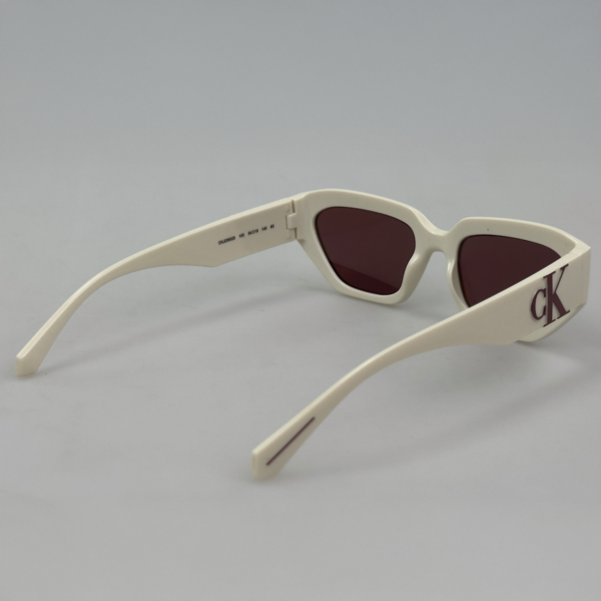 Óculos de Sol Calvin Klein jeans 23652S White