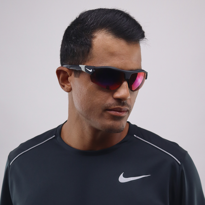 Óculos de Sol Nike Show X3 DJ2032 Black