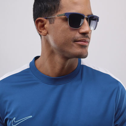Óculos de Sol Nike Essence Groove IF1092X Matte Blue Void / Blue