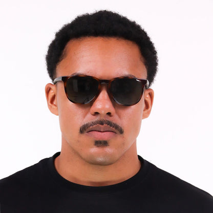 Óculos de Sol Nike Cool Down DV2287 Tortoise Silver Flash