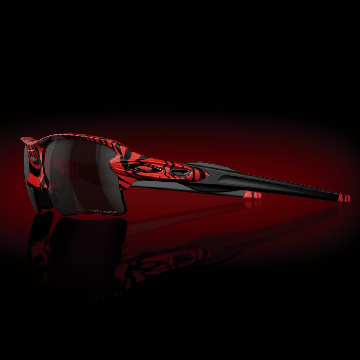 Óculos de Sol Oakley Flak 2.0 Xl Red Tiger Prizm Black