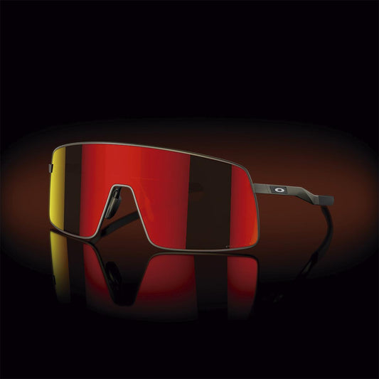 Óculos de Sol Oakley Sutro TI Satin Carbon Prizm Ruby