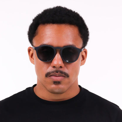 Óculos de Sol Nike Swerve FD1850 Matte Black Polarizado