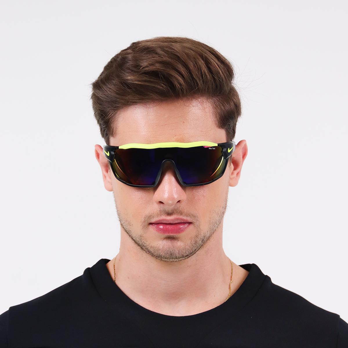 Óculos de Sol Nike Show X Rush DZ7369 Matte Black Field Tint